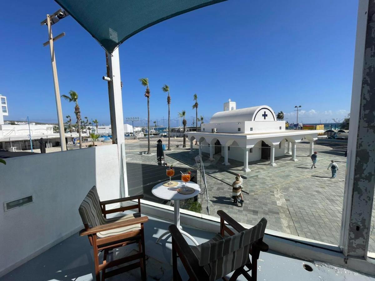 Ocean Dreams Suites - By The Harbour Ajía Nápa Kültér fotó